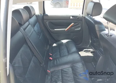 2002 Volkswagen Passat Glx from USA, damaged, VIN WVWYH63B12E169221